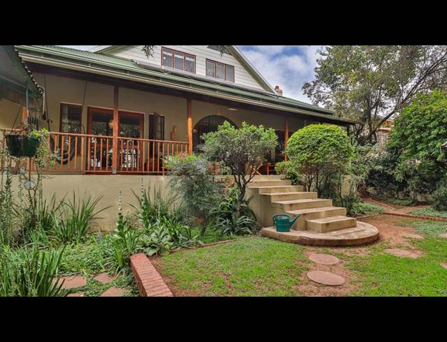 6 BEDROOM HOUSE FOR SALE IN KENSINGTON